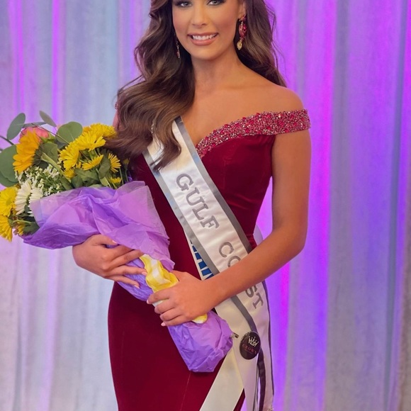 💚SOLD💚 Sherri Hill Couture - Picture 2 of 4